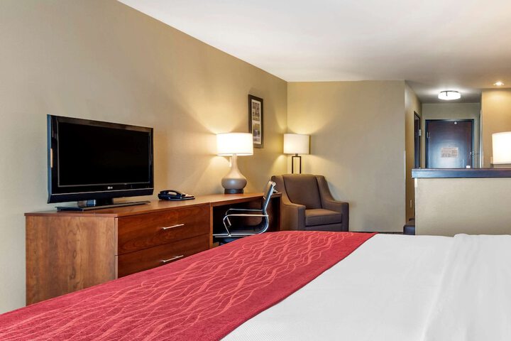 Room 18 of 34