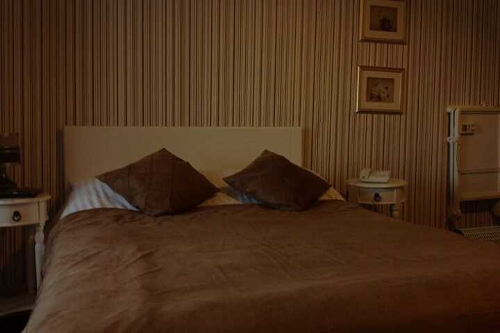 Room 7 of 29