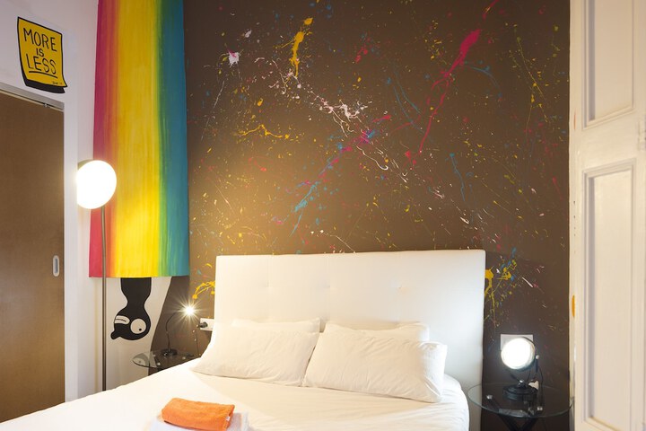 Room 7 of 38