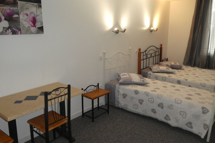 Room 3 of 18