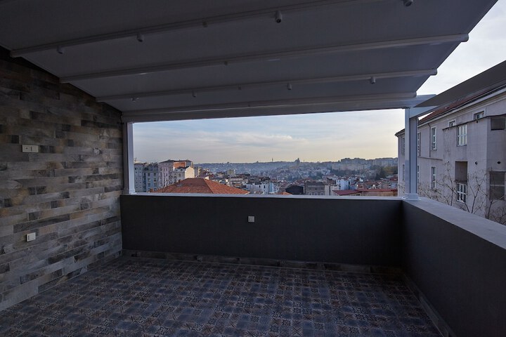 Terrace/Patio 49 of 51
