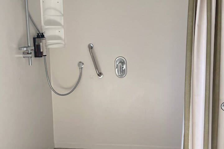 Room 72 of 81