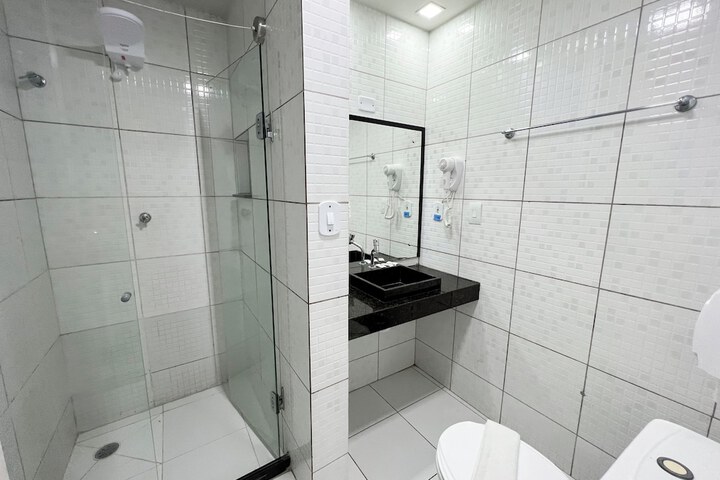 Clean Restrooms