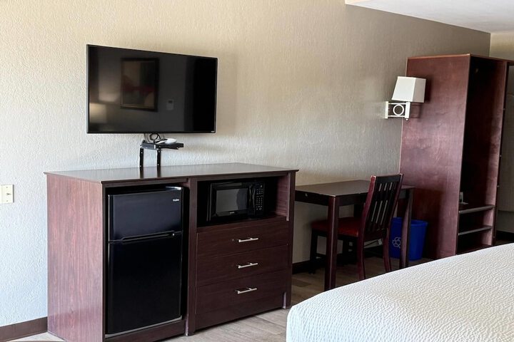 Room 22 of 61