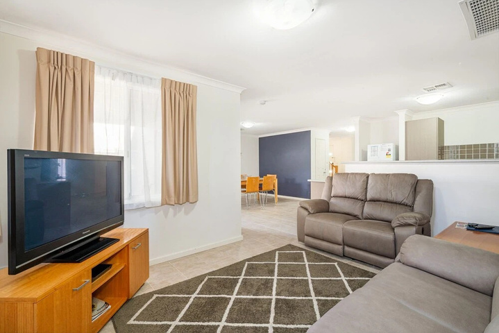 Room 2 of 15