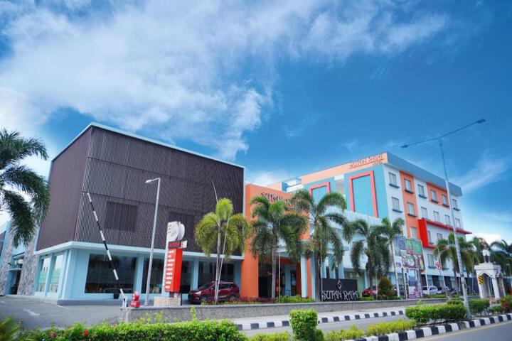 Image of Sutan Raja Hotel & Convention Palu