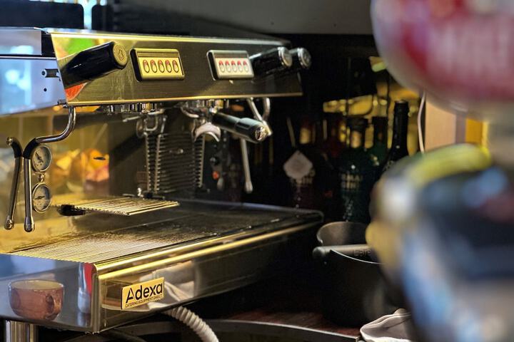 Breakfast/Coffee Service 147 of 171