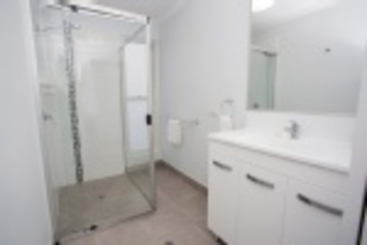 Room 305 of 624