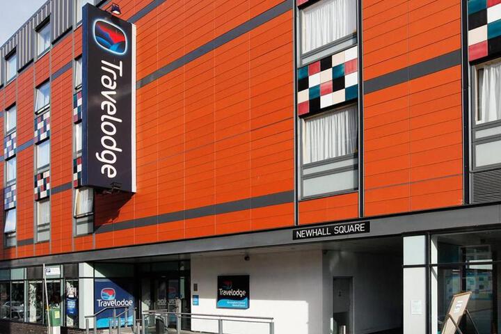 Exterior of Travelodge Birmingham Central Newhall Street