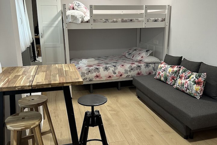 Room 36 of 85