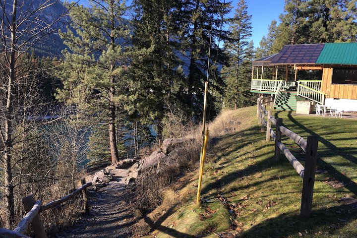 Property Grounds 19 of 23