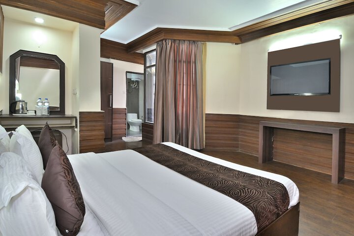Room 26 of 42