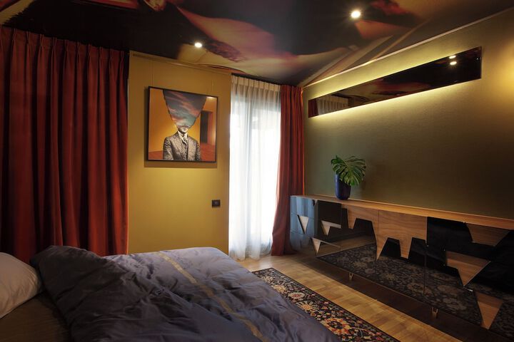 Room 72 of 257
