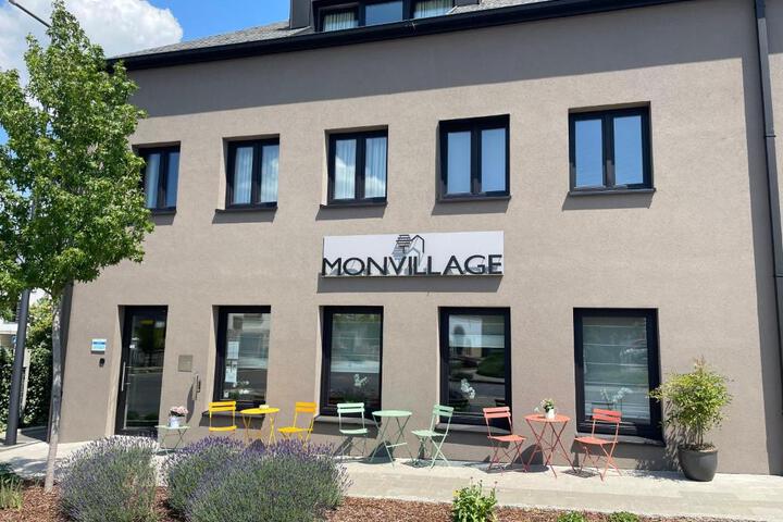 Hotel Monvillage