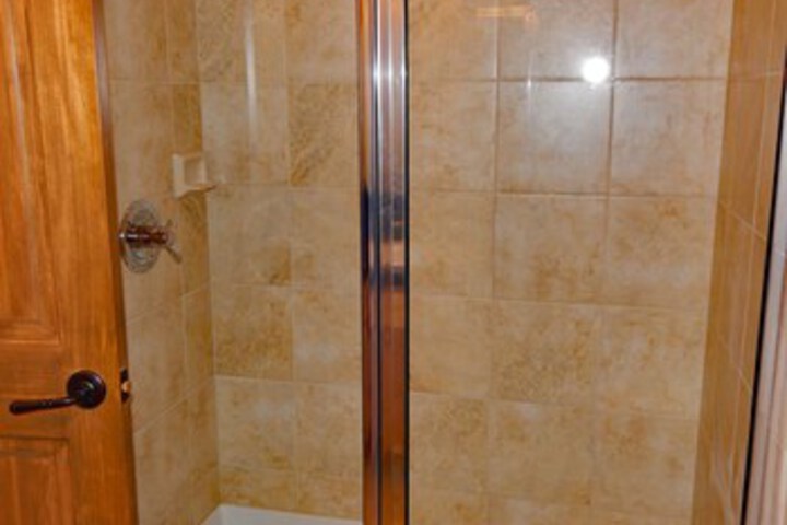 Room 8 of 35