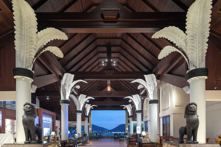 Lobby Photos