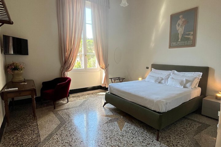 Room 19 of 64