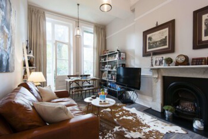 The Warwick Road Residence - IRV