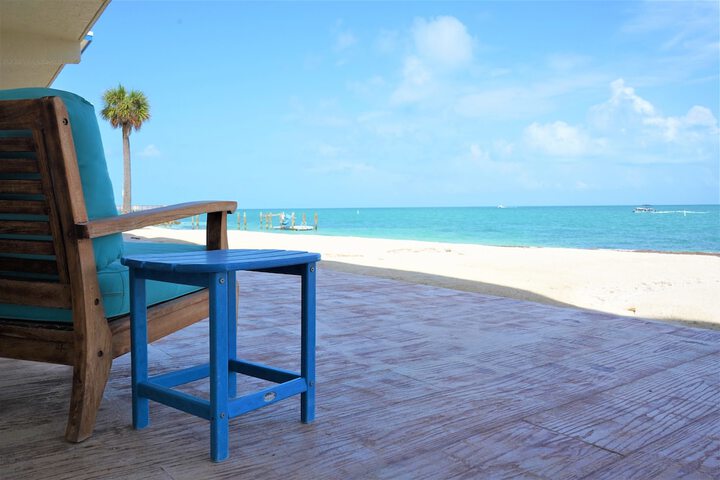 Beach/ocean view
