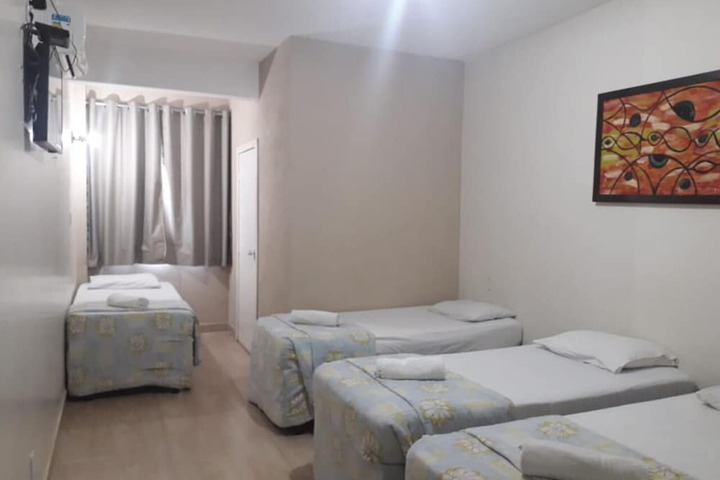 Room 35 of 73