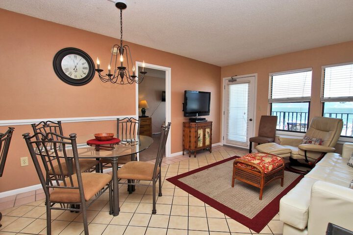 Island Sunrise 266 Apartment in Gulf Shores, AL