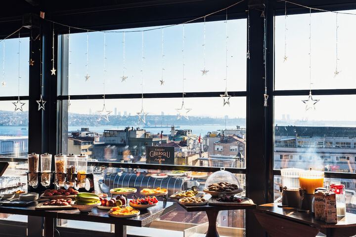 Breakfast/Coffee Service 46 of 78