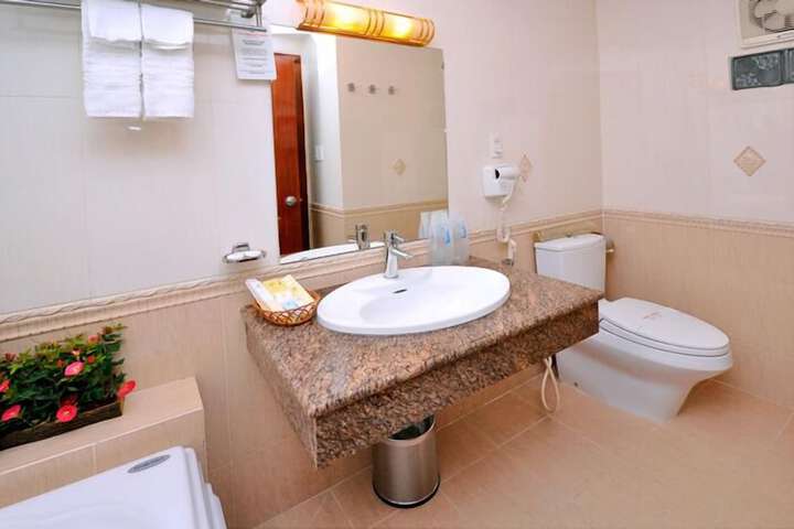 Clean Restrooms