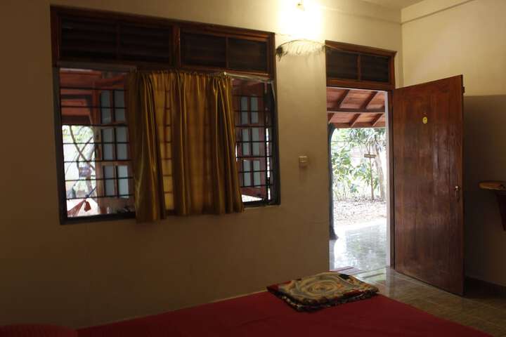 Room 26 of 28