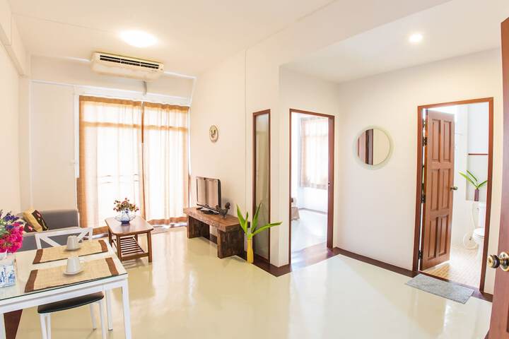 Room 25 of 48