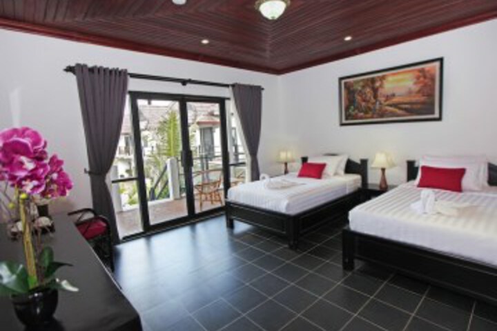 Room 4 of 50