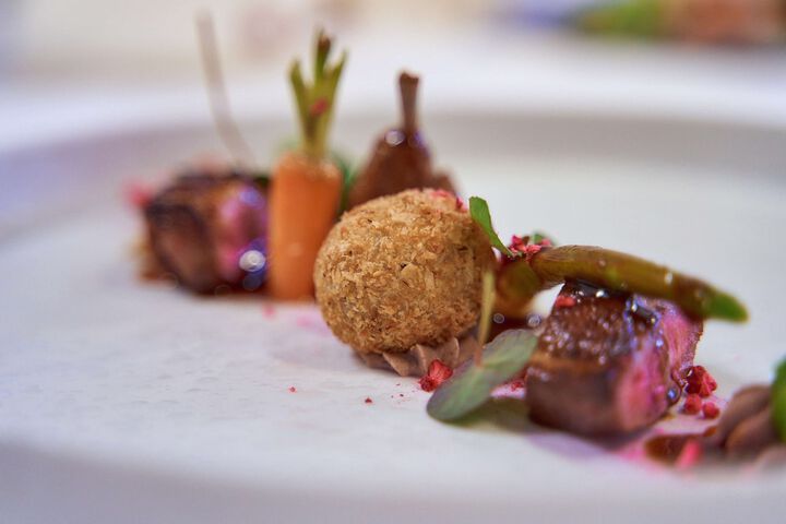 Dining 166 of 181