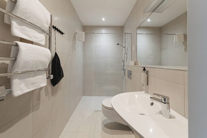 Bath Photo