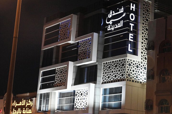 Hotel 77 of 78