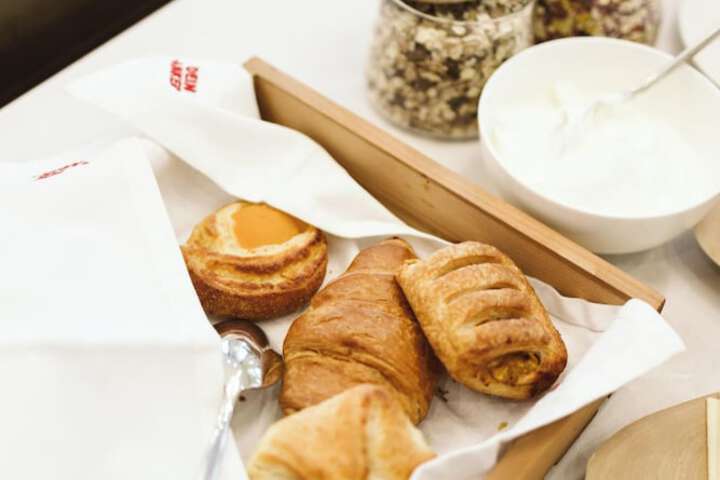 Breakfast/Coffee Service 60 of 92