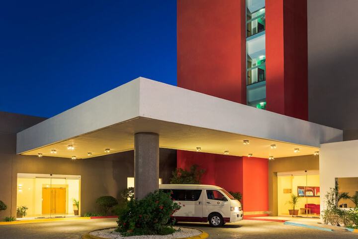 Hotel 37 of 39