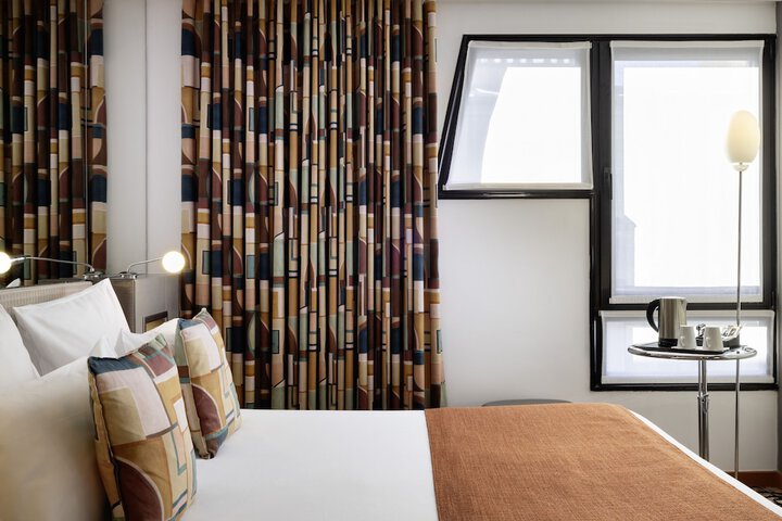 Room 20 of 74