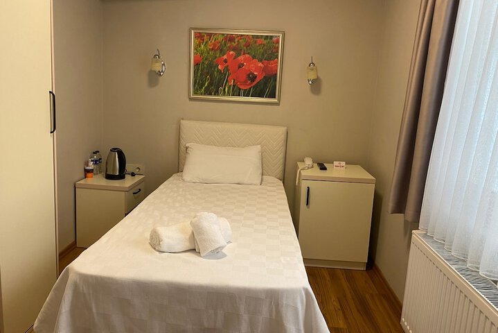 Room 20 of 25