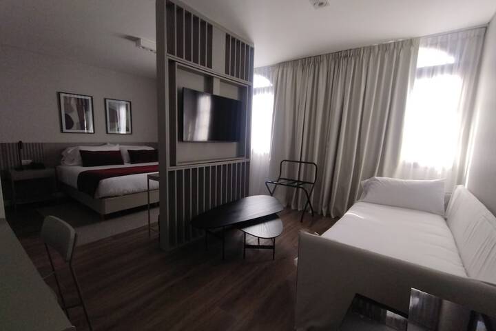 Room 68 of 99