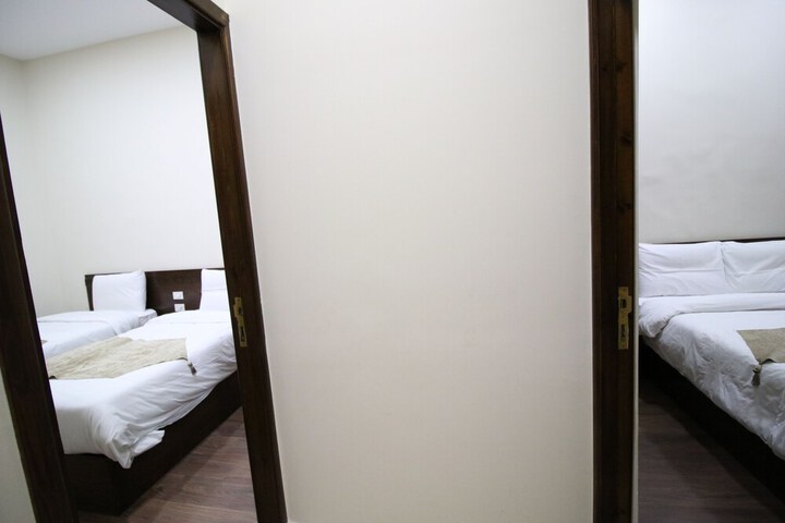 Room 19 of 59