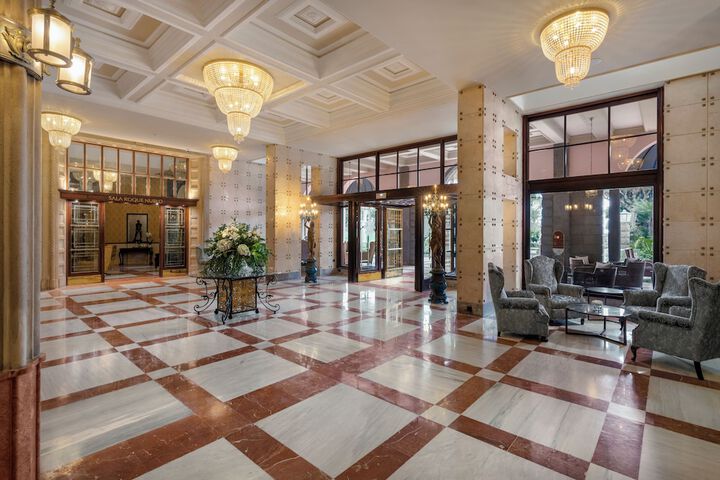 Lobby Photos
