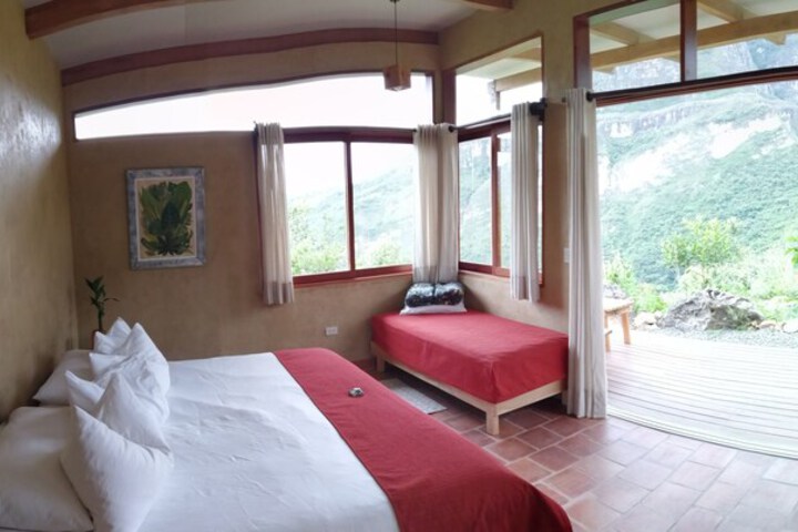 Room 9 of 58