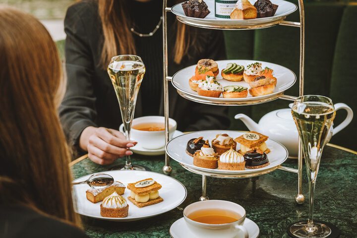 Breakfast/Coffee Service 106 of 139