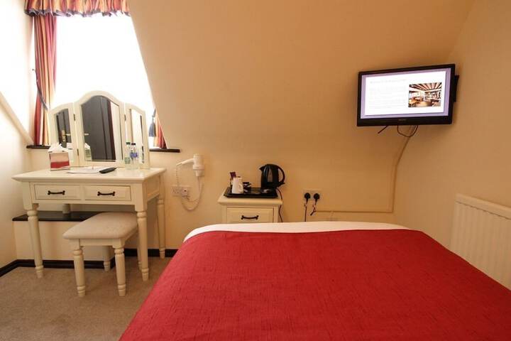 Room 20 of 140