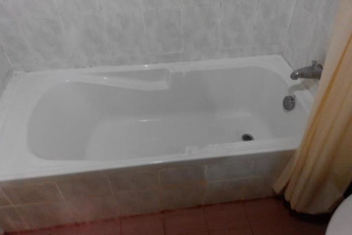 Room 12 of 15