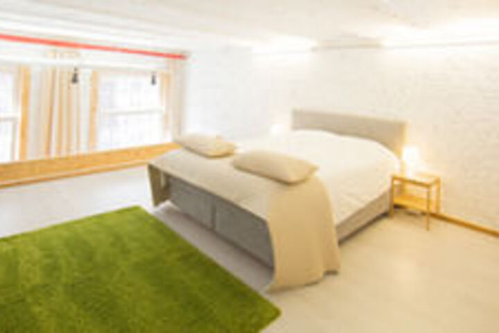 Room 28 of 89