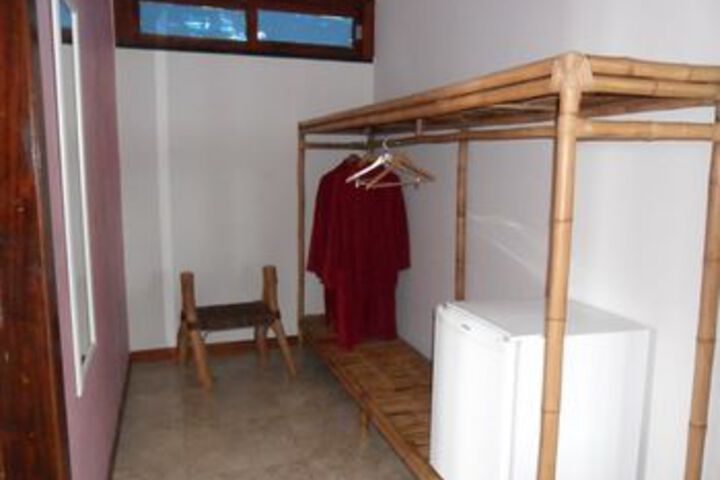 Room 36 of 177