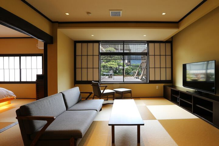 Room 29 of 134