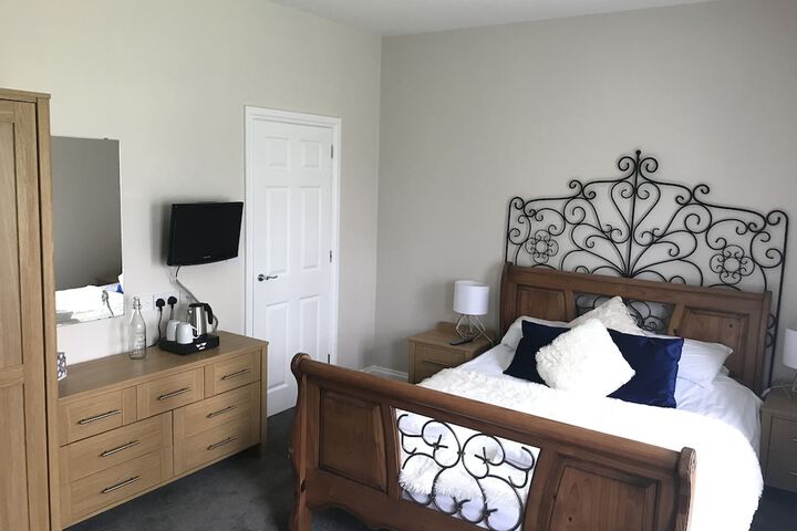 Room 10 of 61