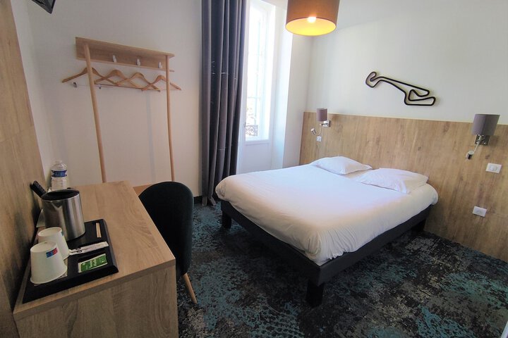 Room 18 of 41
