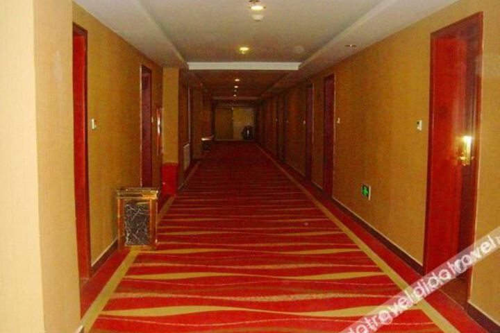 Hotel Interior 4 of 10